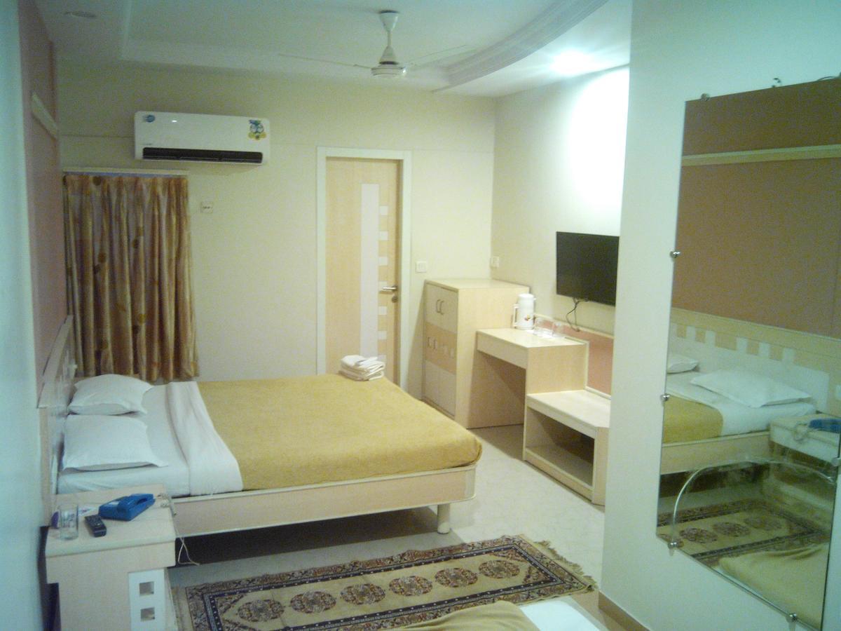 Sandy Resort ดามัน ภายนอก รูปภาพ