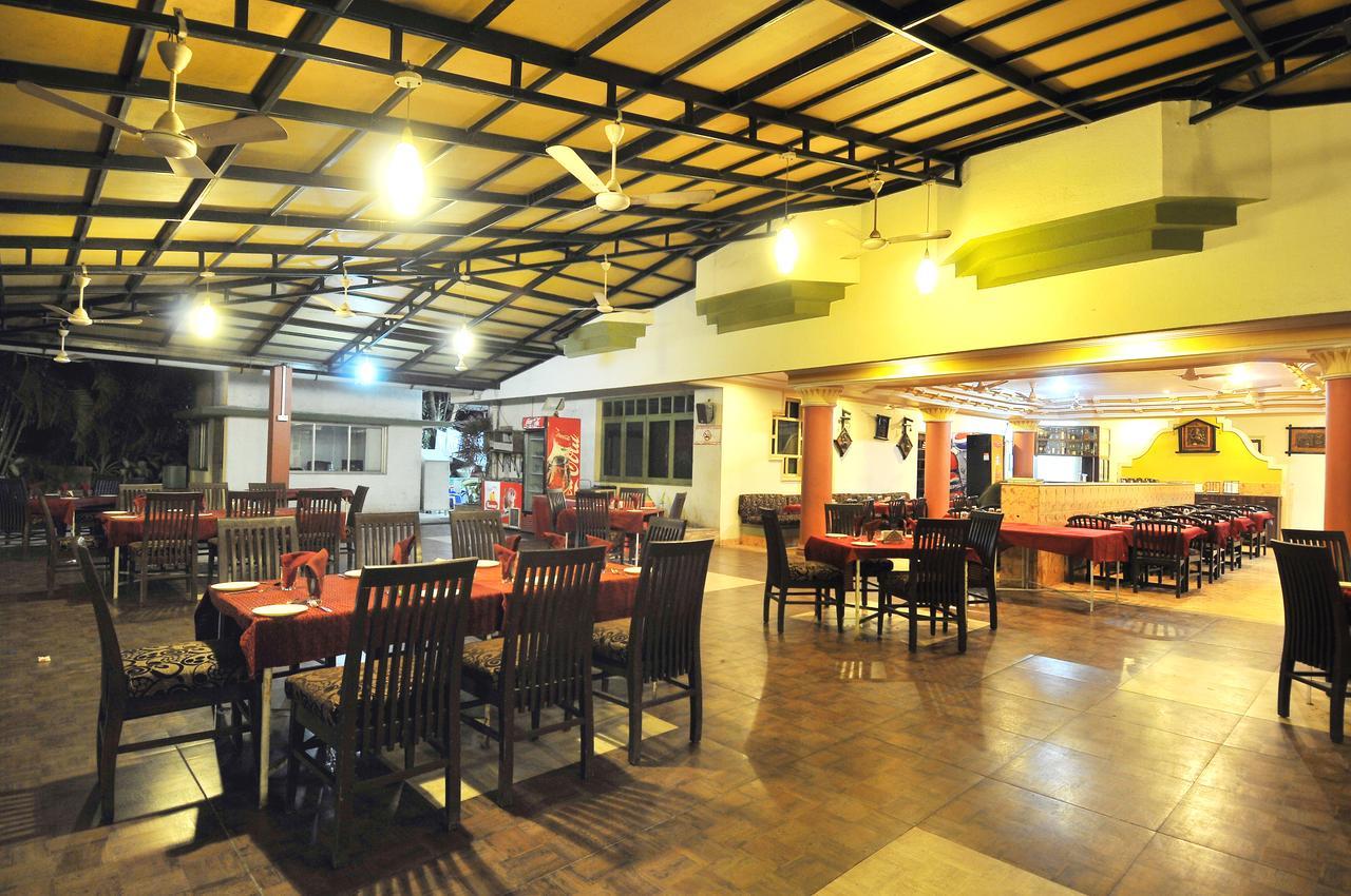 Sandy Resort ดามัน ภายนอก รูปภาพ